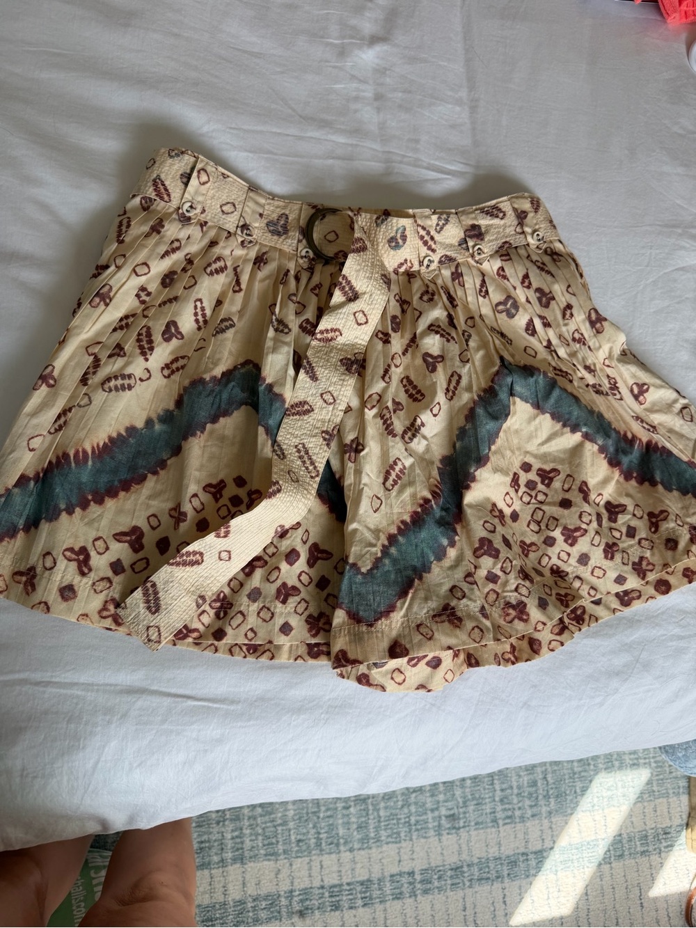 Ulla Johnson Belted Printed Cream shorts